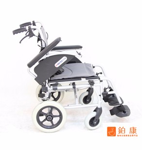 台灣 Merits 多功能輕便護理輪椅 - S604