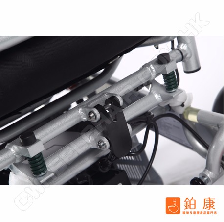 美國 Freedom Chair-8710【可上飛機|1秒摺合|超輕|省電|長途行駛】限時優惠$ 22,000