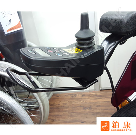 KM - Maxi 68 舒適型電動輪椅