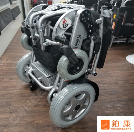 美國 Freedom Chair-8124L【可上飛機|1秒摺合|超輕|省電|長途行駛】限時優惠$ 23,800