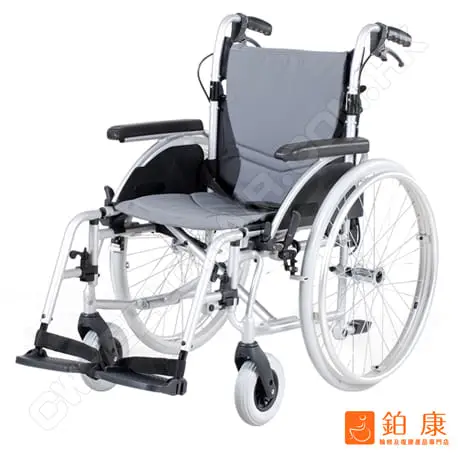 台灣 Merits 多功能快拆輪輪椅-L604